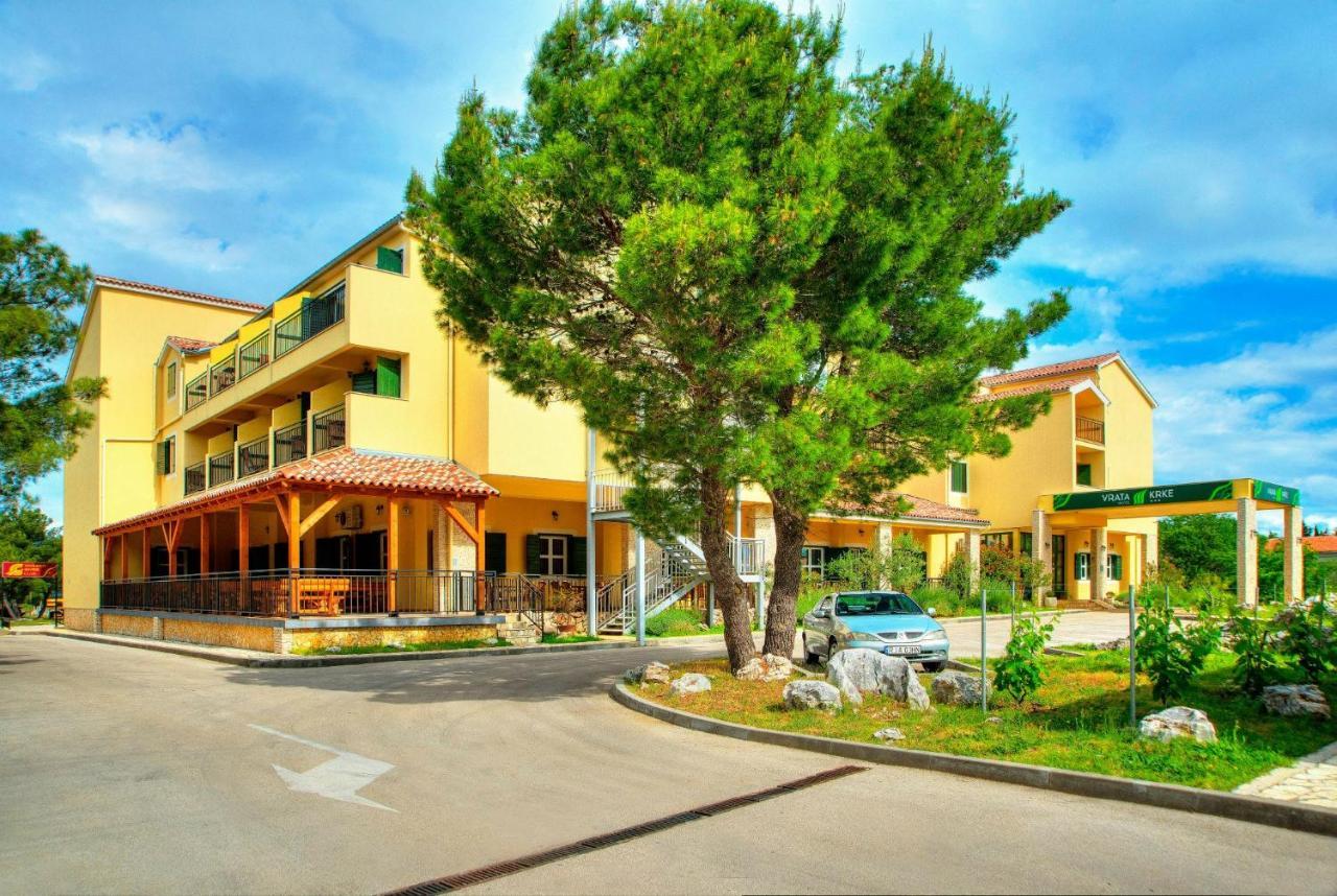 Hotel Vrata Krke Lozovac Exteriér fotografie