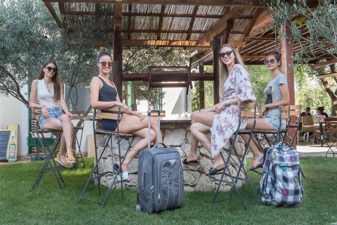 Hotel Vrata Krke Lozovac Exteriér fotografie